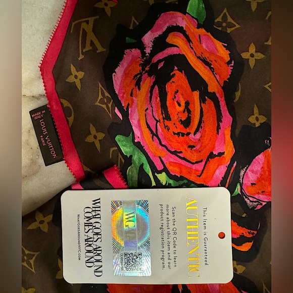 🌹💚 LV x Stephen Sprouse Monogram Roses Silk Scarf. S/S 2009 🌺 🟢 - Picture 3 of 13